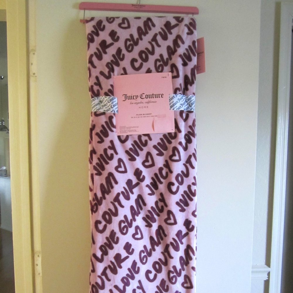 Juicy Couture Love Glam Heart Pink Purple Oversized Twin Throw Blanket 66"X 90"